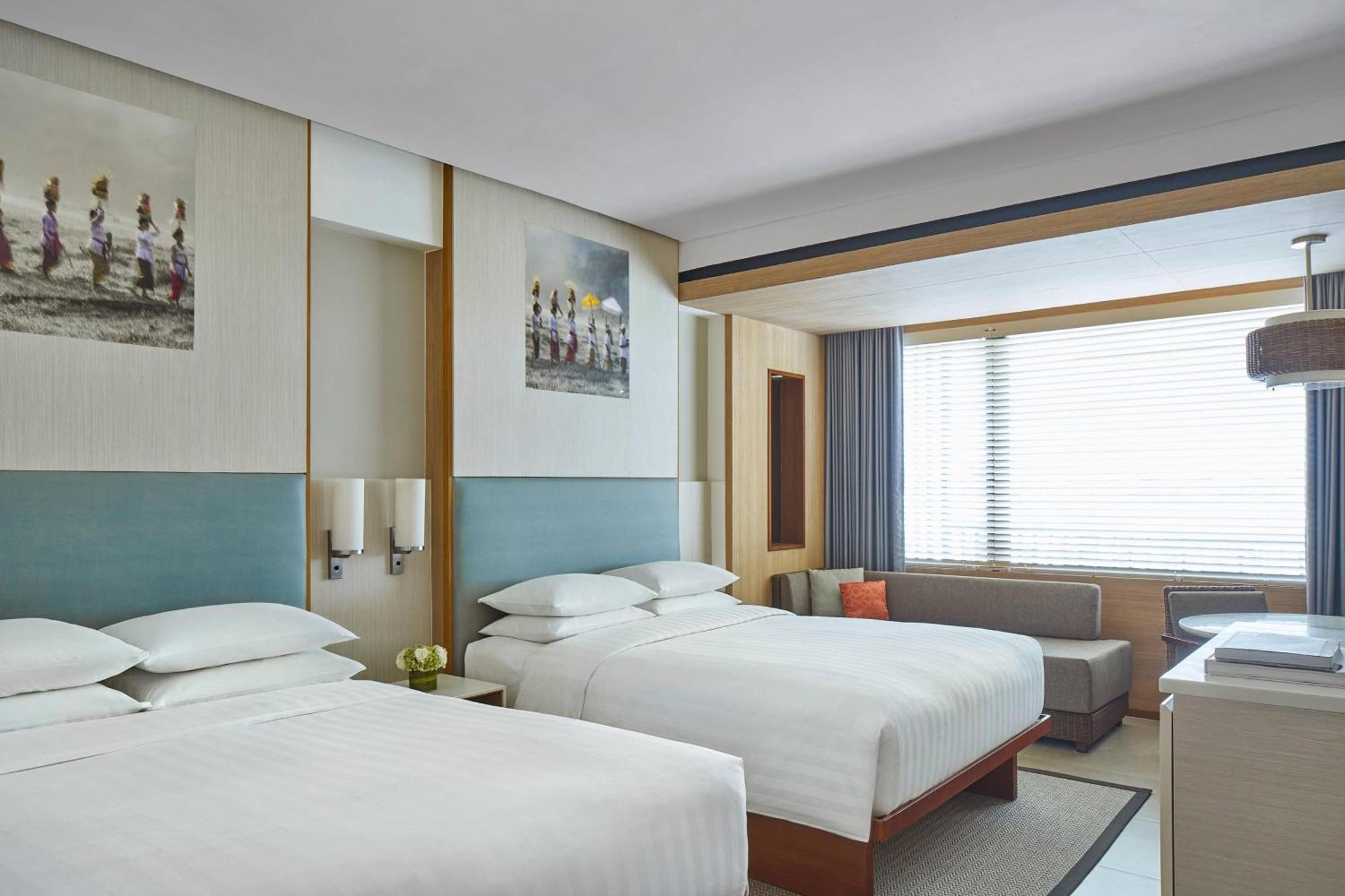 Courtyard by Marriott Bali Seminyak Resort Eksteriør bilde A room at the hotel